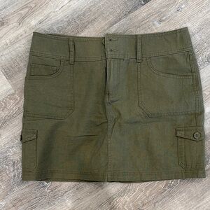 Beau Dawson Olive Green Cargo Skort sz 8